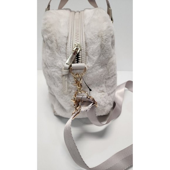 Cynthia Rowley Duffle Ivory Cream Fur Adjustable Removable Crossbody Strap - Picture 5 of 14